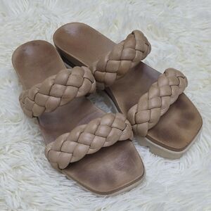 Bernardo Braided Beige Sandals